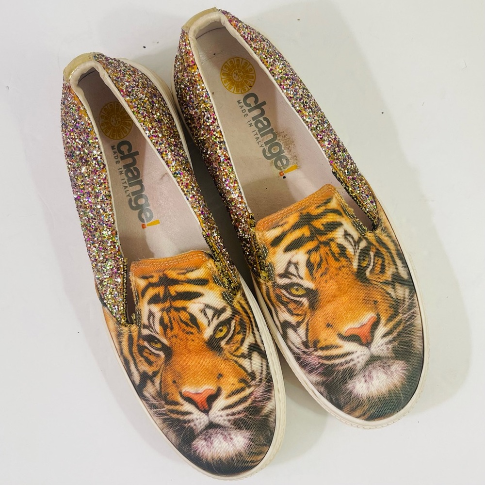 CHANGE Women's Glitter Tiger Sneakers